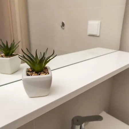 Mlini Rooms بيت ضيافة 3*