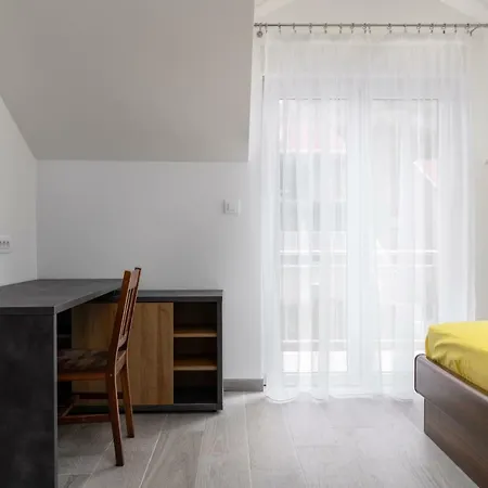 Mlini Rooms مْليني