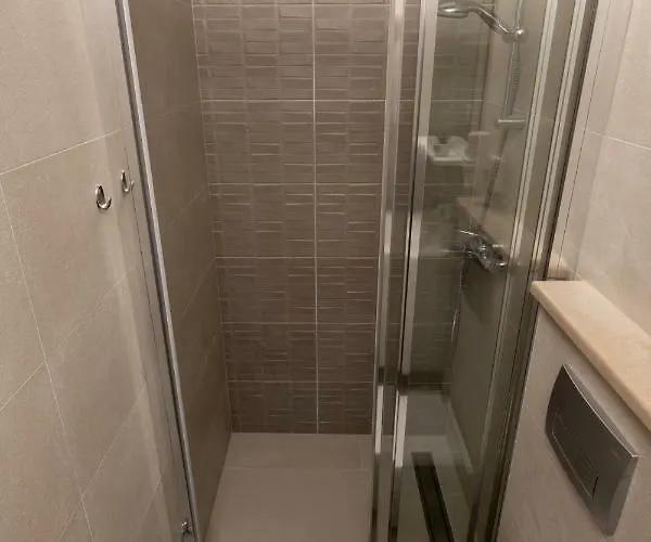 Mlini Rooms 게스트하우스